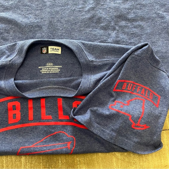 NFL Team Buffalo Bills T-Shirt - Picture 3 of 4
